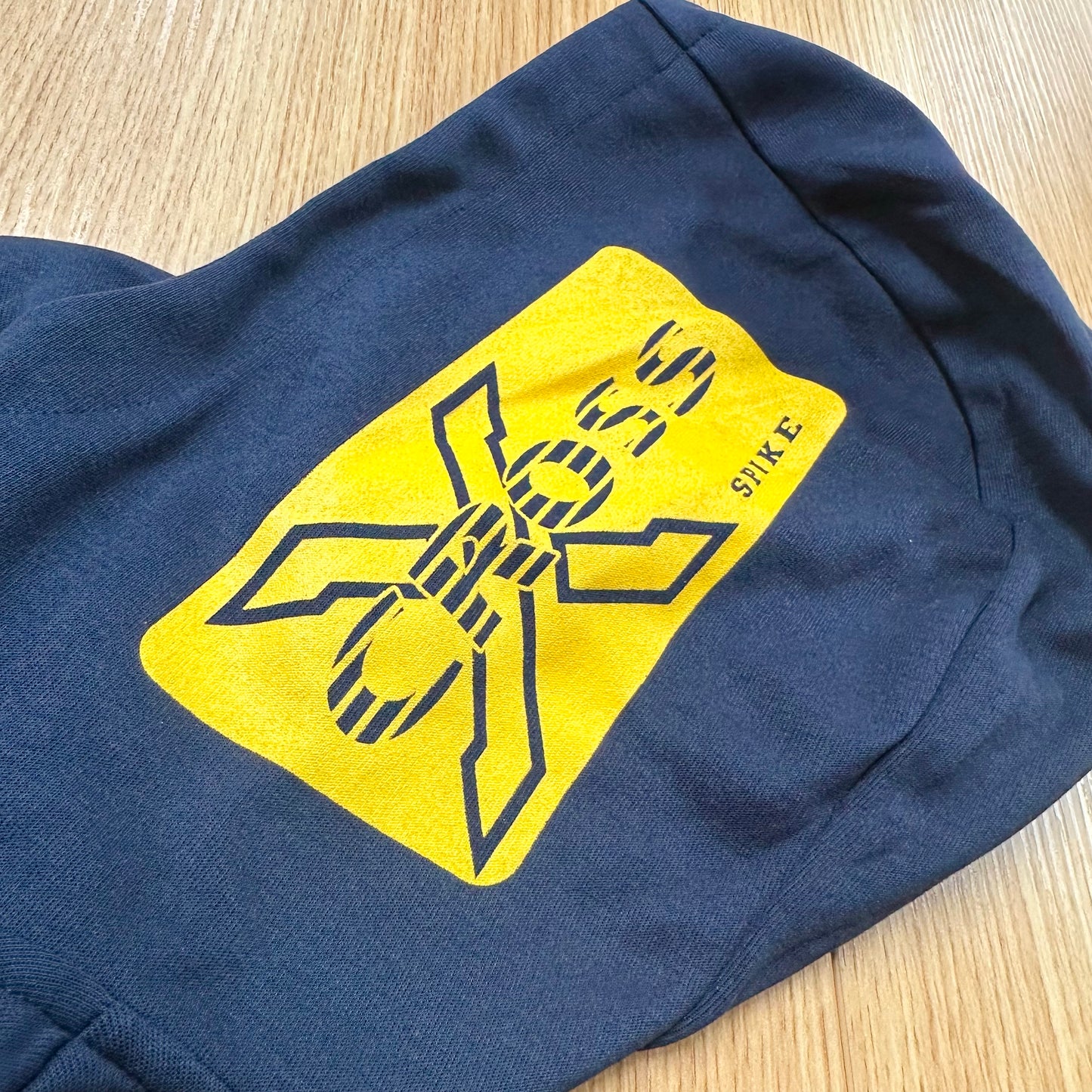 ドライフィットスウェットパーカー　ネイビー（サンフラワー×ホワイト）